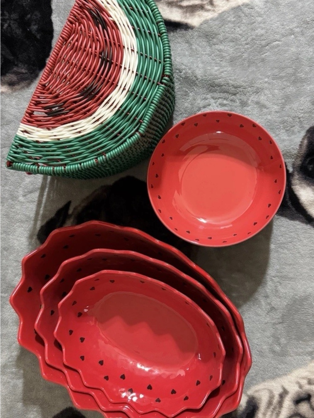 Watermelon Outdoor Entertainment Set Melamine & Coated Wicker, 8 pieces